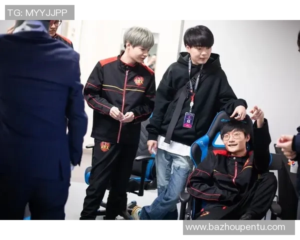 s15电竞总决赛聚焦FPX团队配合与战术分析的深度探讨 s15电竞总决赛聚焦FPX团队配合与战术分析的深度探讨